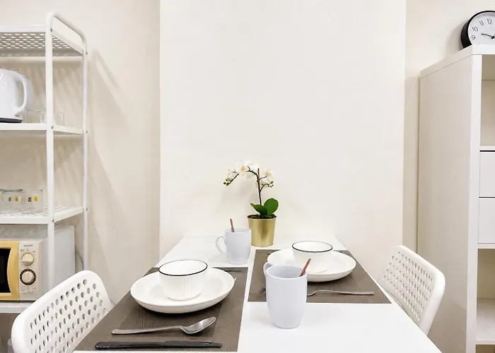 1br 50sqm Walk To Bts Center