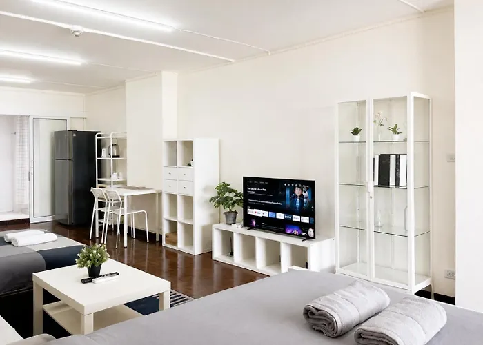 Апартаменты 1br 50sqm Walk To Bts Center *