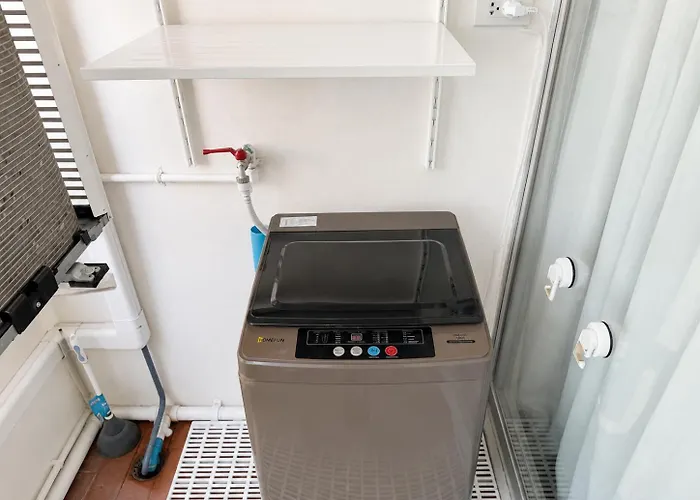 1br 50sqm Walk To Bts Center * Bangkok