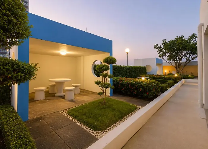 1br 50sqm Walk To Bts Center